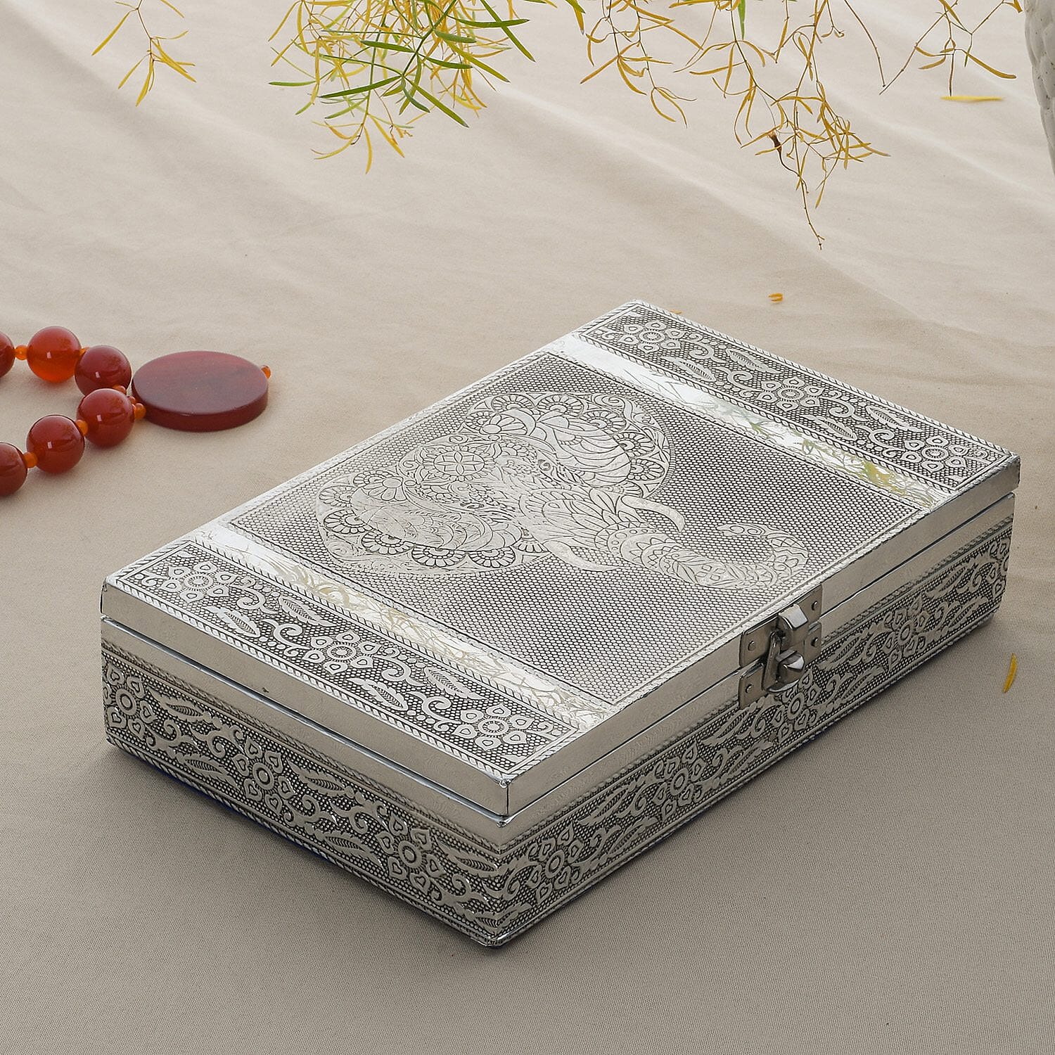 ADI'S EXCLUSIVE DEAL Aluminum Oxidized Elephant Face Pattern Half Empty and Half Ring Storage Jewelry Box with Anti Scratch Protection Interior