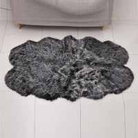 Homesmart Black and White Tip Faux Fur Rug (70"x40", Acrylic)