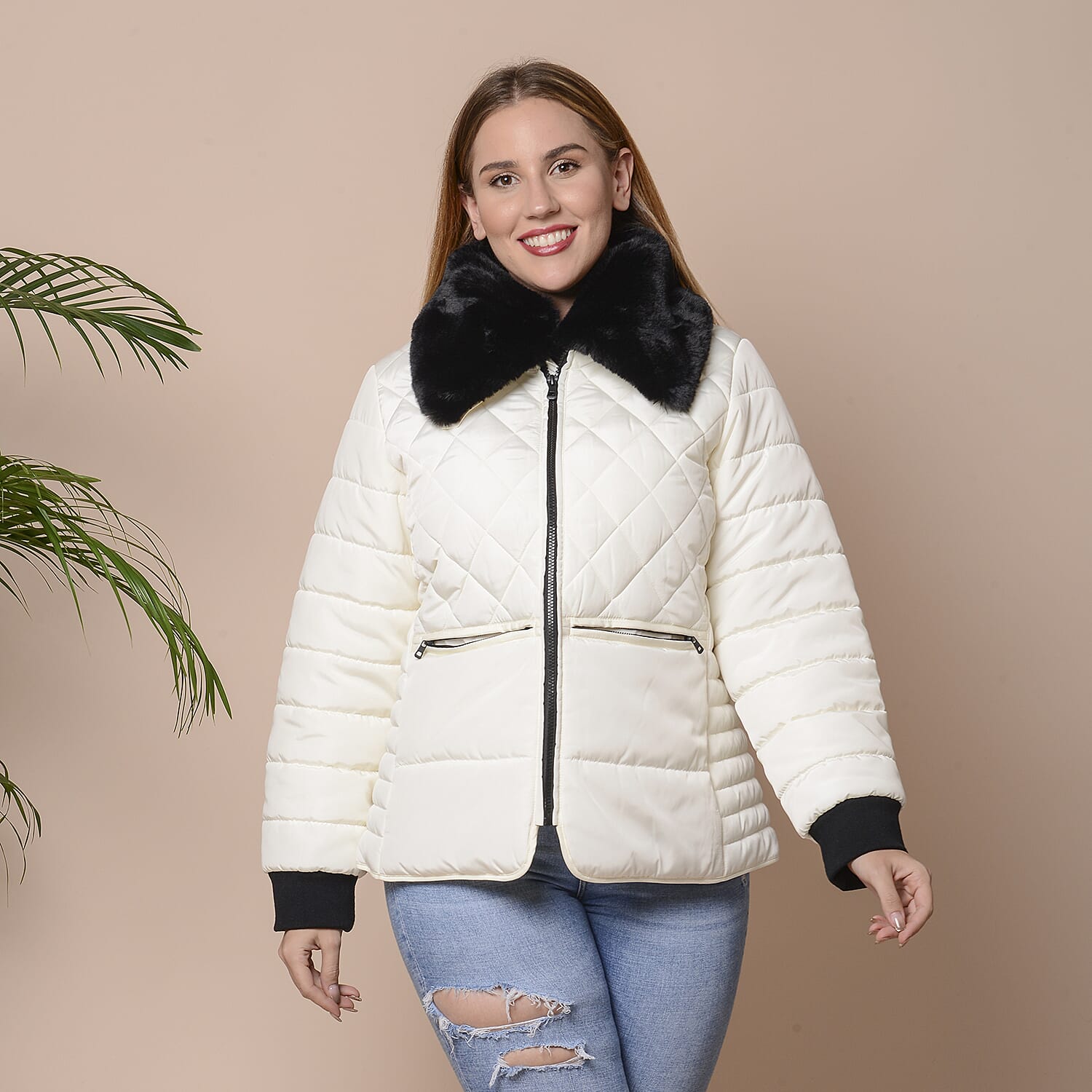 PASSAGE White with Black Faux Fur Collar Puffer Coat (S, 100% Polyester)
