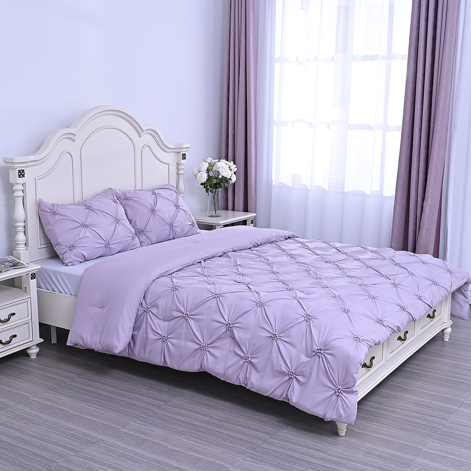 Lilac Diamond Pattern Microfiber Comforter (Queen, 86"x92") with 2 Shams (20"x26")