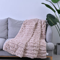 HOMESMART Off White Faux Rabbit Fur Throw (60"x80")