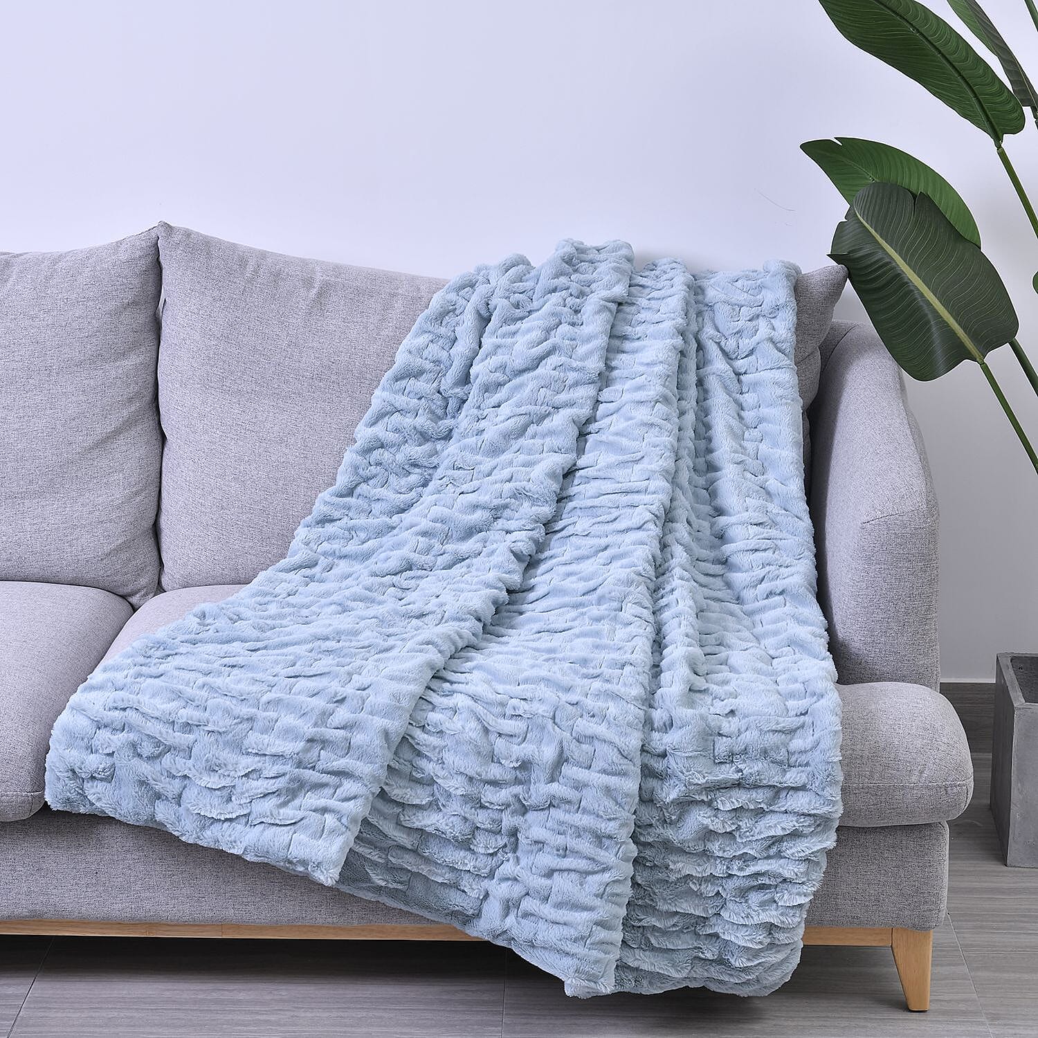 Cyan Pleated Microfiber Faux Fur Throw
