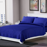 "80gsm Solid sheet set of 6 100% polyester. Twin:  Flat sheet:66*96+4” Fitted sheet:39*75+14”  Pillowcase:20*30+4”*4"