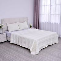 HOMESMART Beige Seersucker and Microfiber Quilt (Queen, 88"x92") and Set of 2 Shams (20"x26")