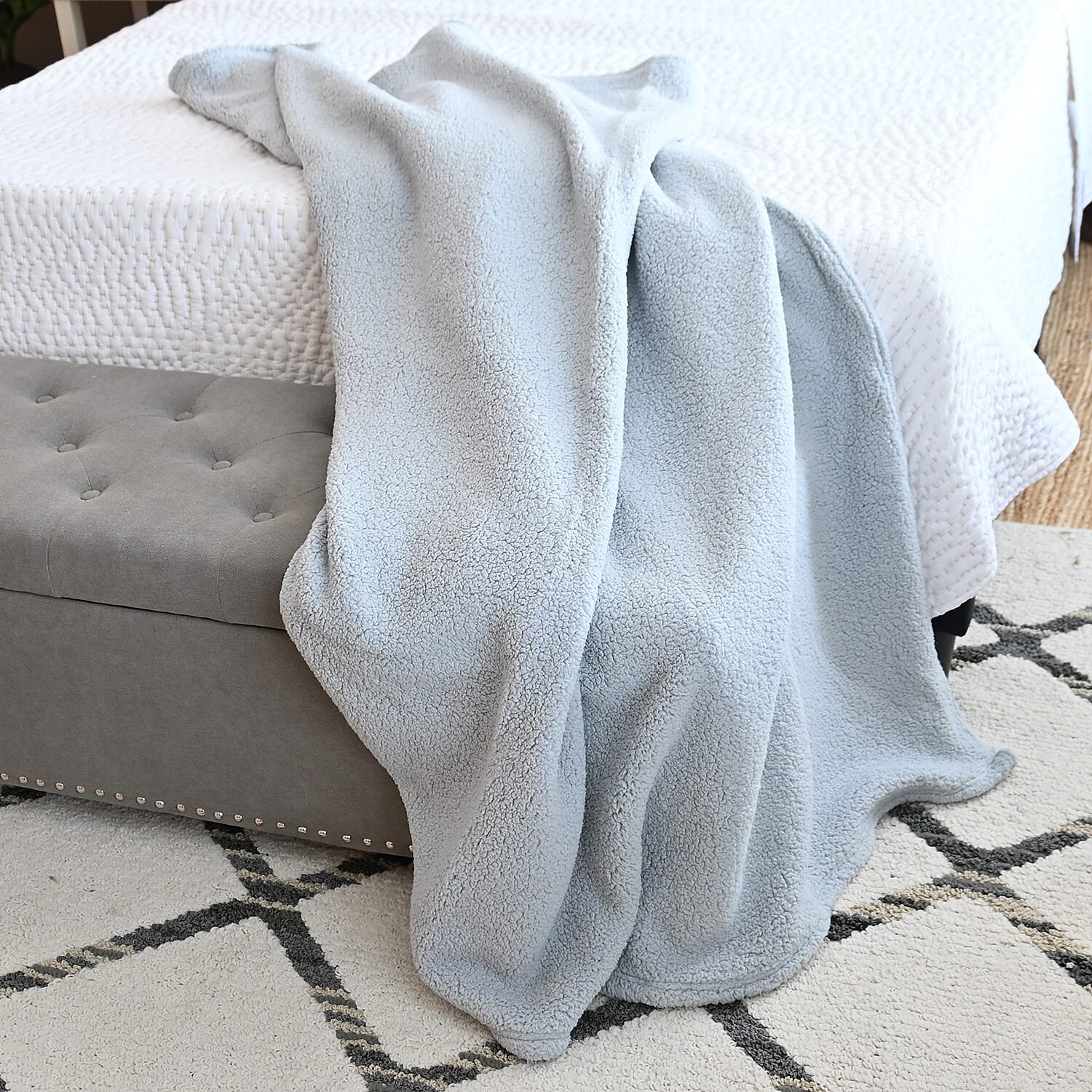 HOMESMART Beige Solid Microfiber Sherpa Blanket