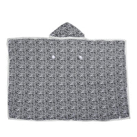 HOMESMART Leopard Pattern Polyester and Sherpa Hoodie Blanket with Pom Pom