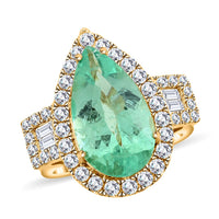 One of a Kind ILIANA 18K Yellow Gold AAA Boyaca Colombian Emerald and Diamond G-H SI Ring (Size 7.0) 6.40 Grams 2.70 ctw
