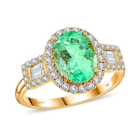 One of a Kind ILIANA 18K Yellow Gold AAA Boyaca Colombian Emerald and Diamond G-H SI Ring (Size 7.0) 3.80 Grams 2.35 ctw