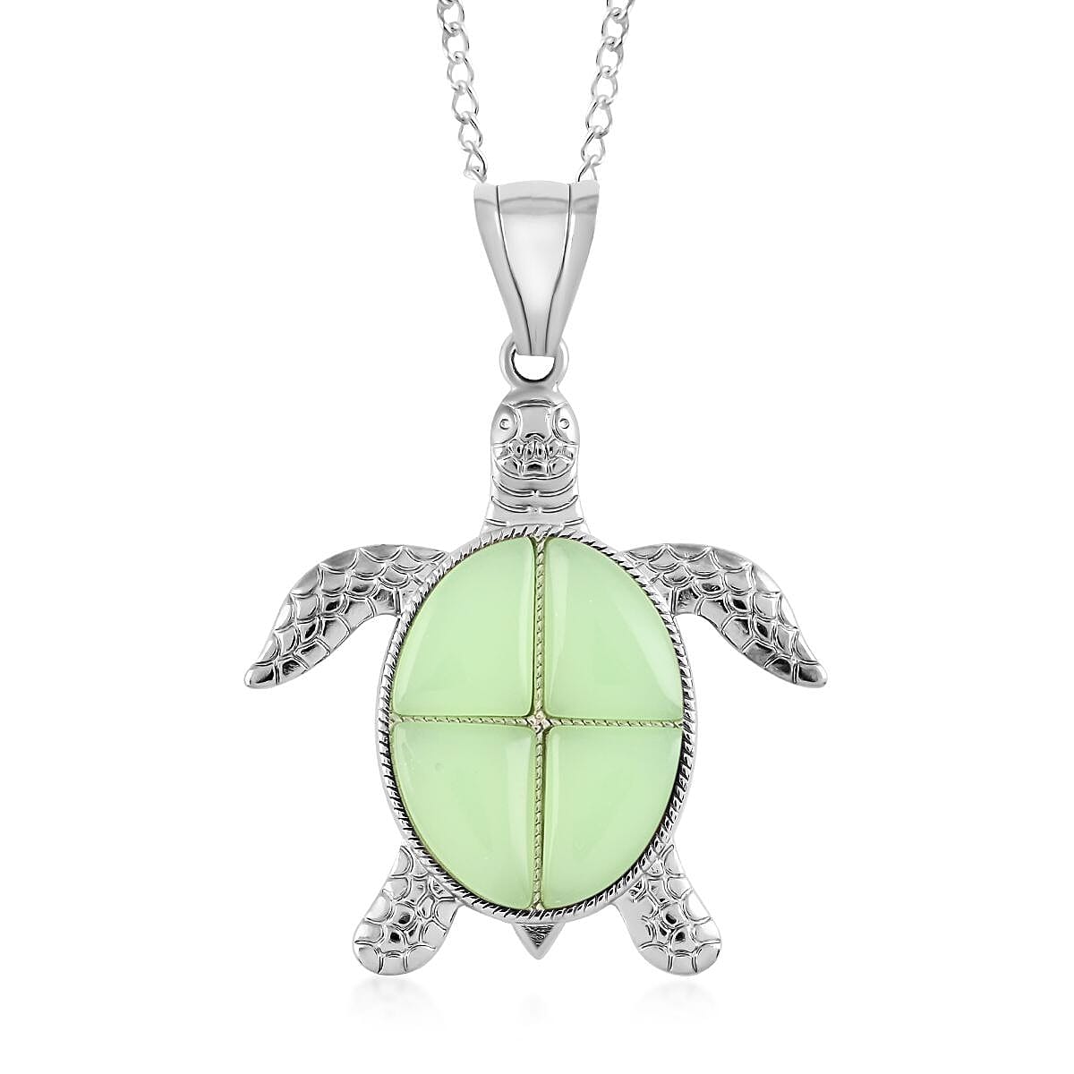 Green Aventurine Turtle Pendant Necklace 18 Inches in Silvertone 10.35 ctw