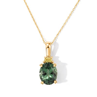 Pendant with Chain (Size 20)  Gold Wt. 3.43 g 3.40 ctw..