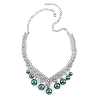Simulated Peacock Pearl and White Austrian Crystal BIB Necklace 20.50 Inches in Silvertone