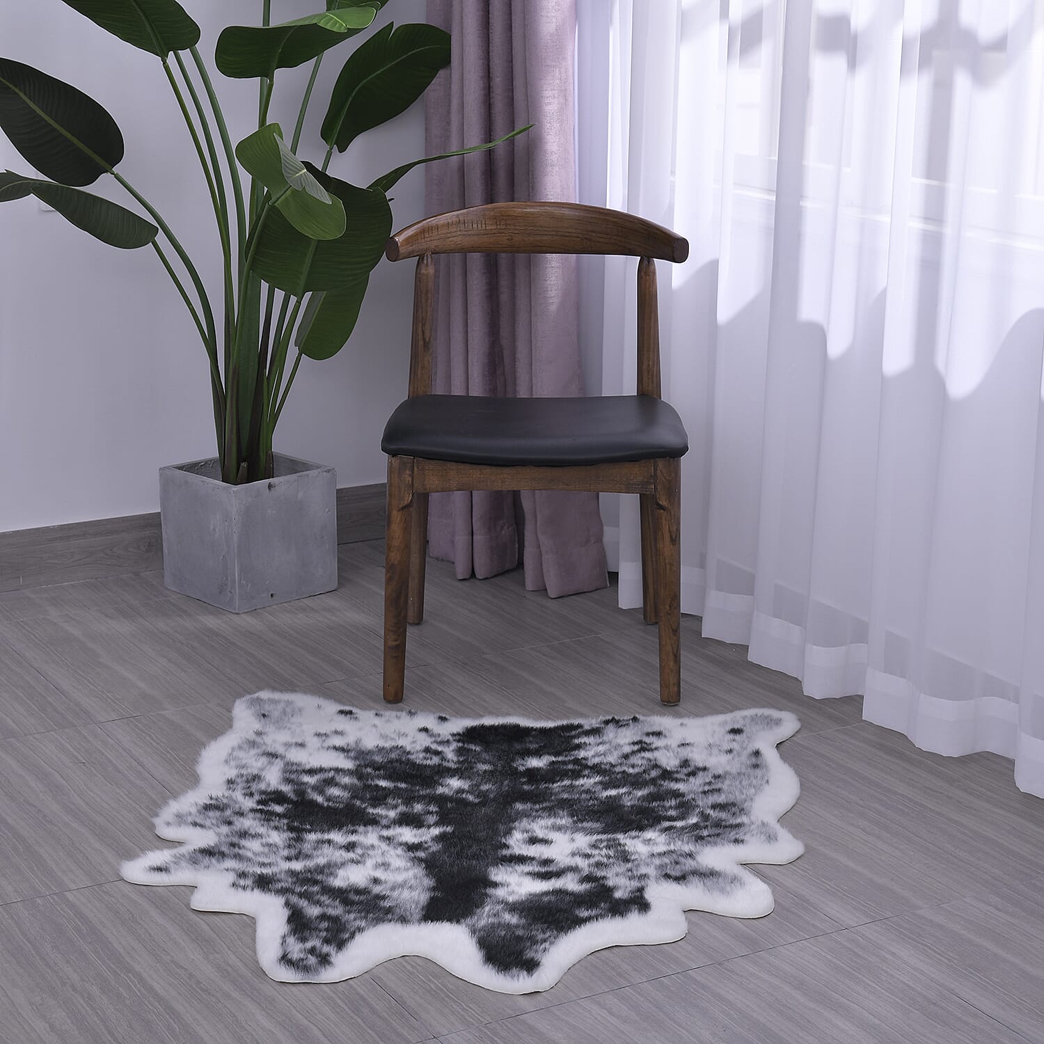 HOMESMART Black Animal Skin Shape Rug (35.4"x39.3")