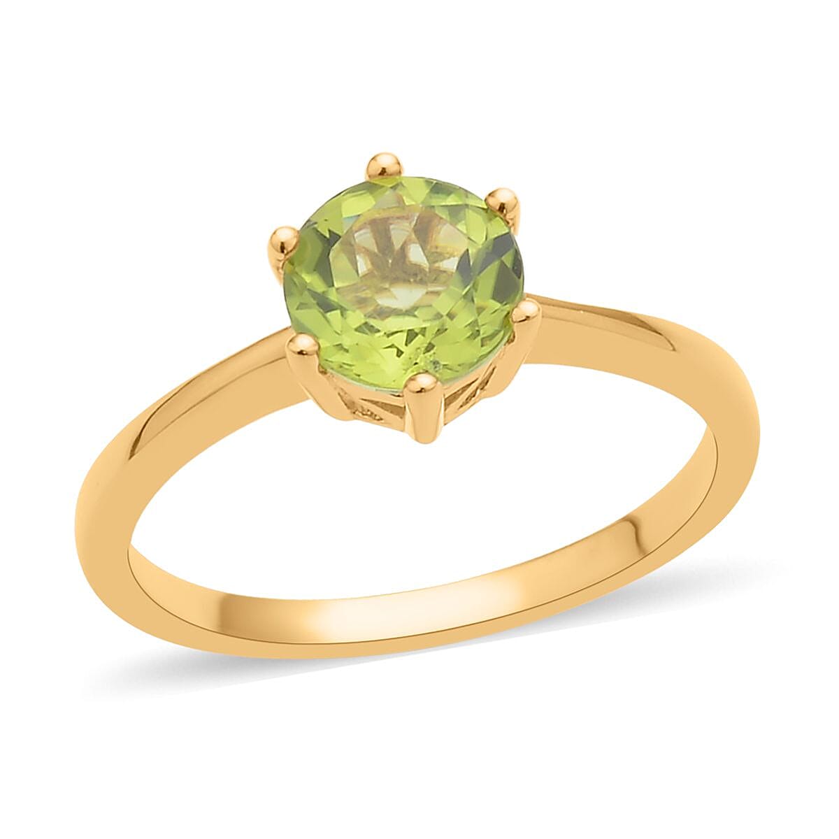Premium Peridot Solitaire Ring in Vermeil YG Over Sterling Silver (Size 10.0) 1.50 ctw