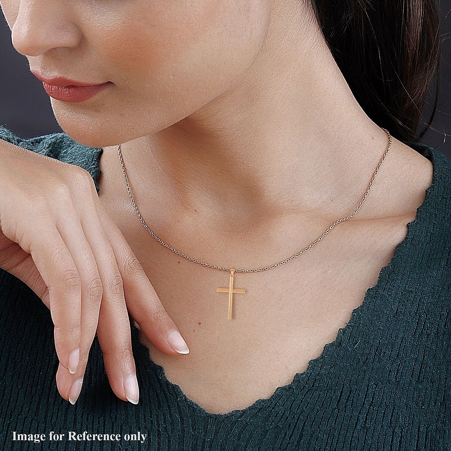 14K YG Over Sterling Silver Textured Cross Necklace (18 Inches) (2.65 g)