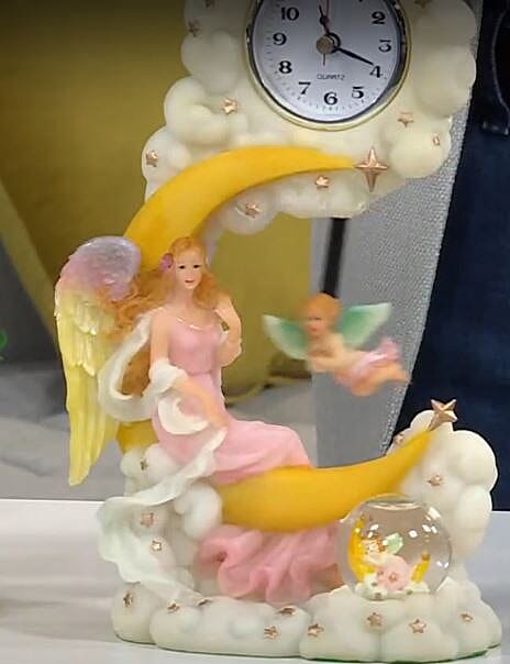 Swing Clock Angel (11.5"x13") Hand Painted Resin