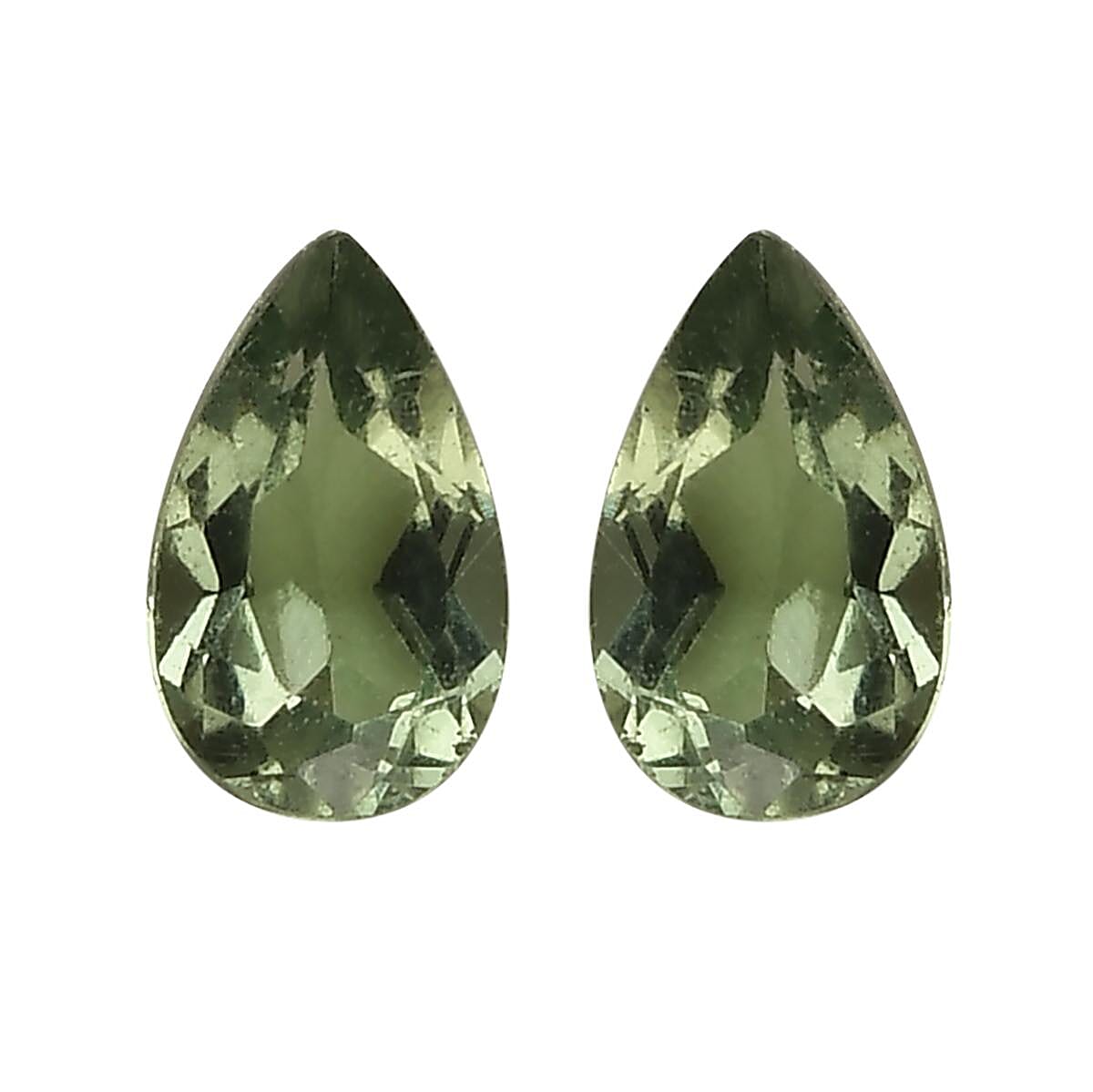AAA Green Apatite Set of 2 (Pear 7x5 mm) 1.30 ctw