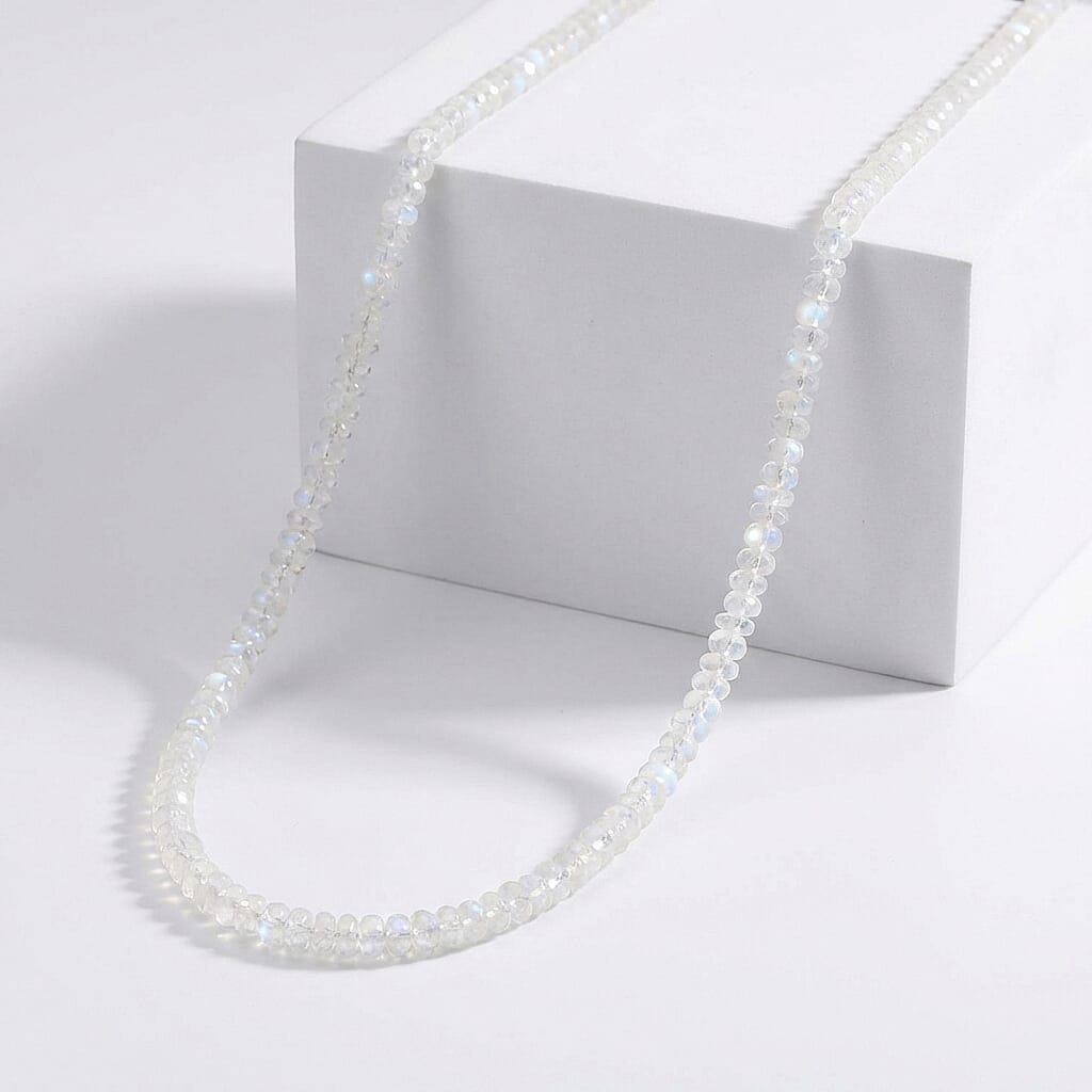 Certified & Appraised Iliana 18K Yellow Gold AAA Rainbow Moonstone Beaded Necklace 18 Inches 105.00 ctw