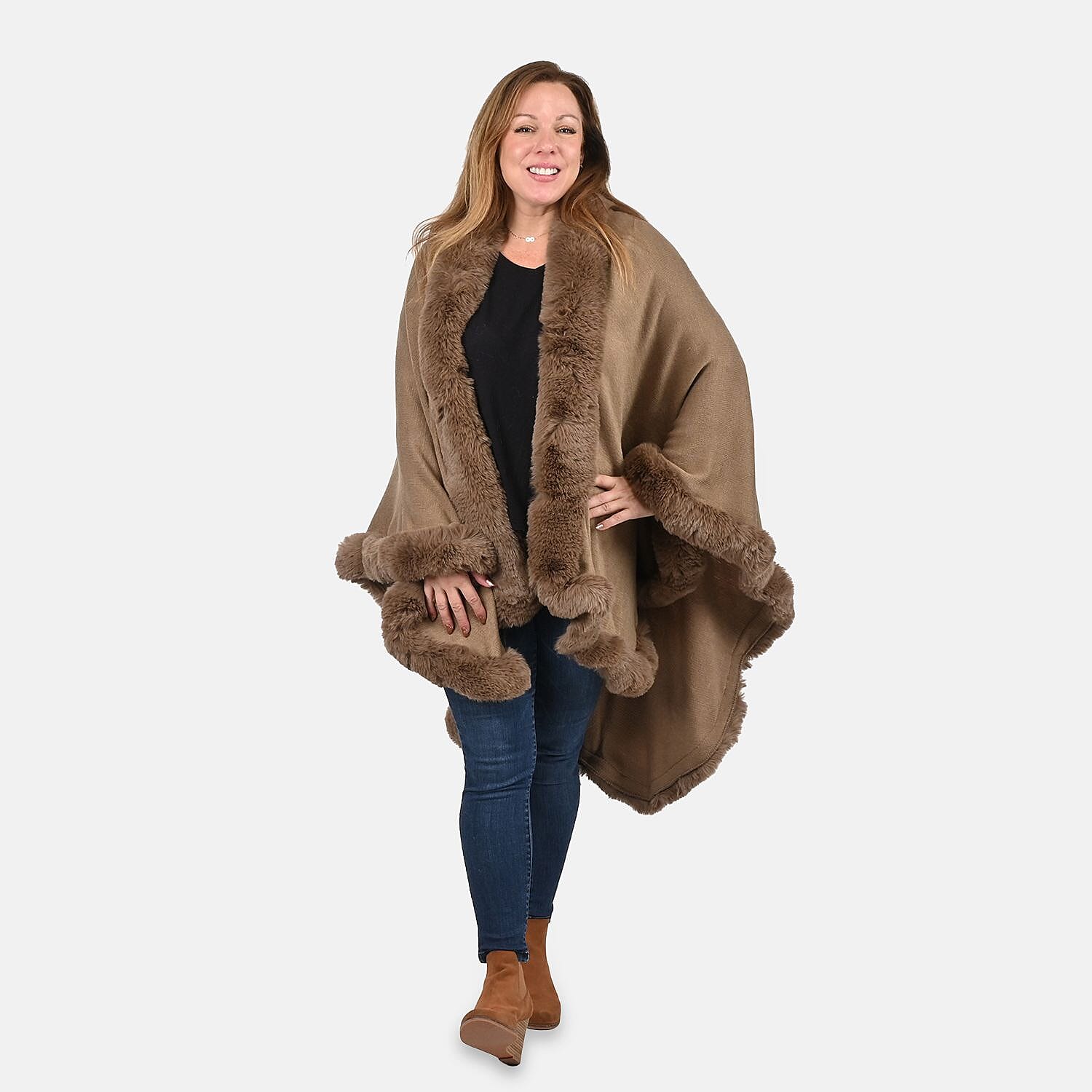 PASSAGE Beige Ruana with Faux Fur Trim - One Size Fits Most (31.5"x45.5")