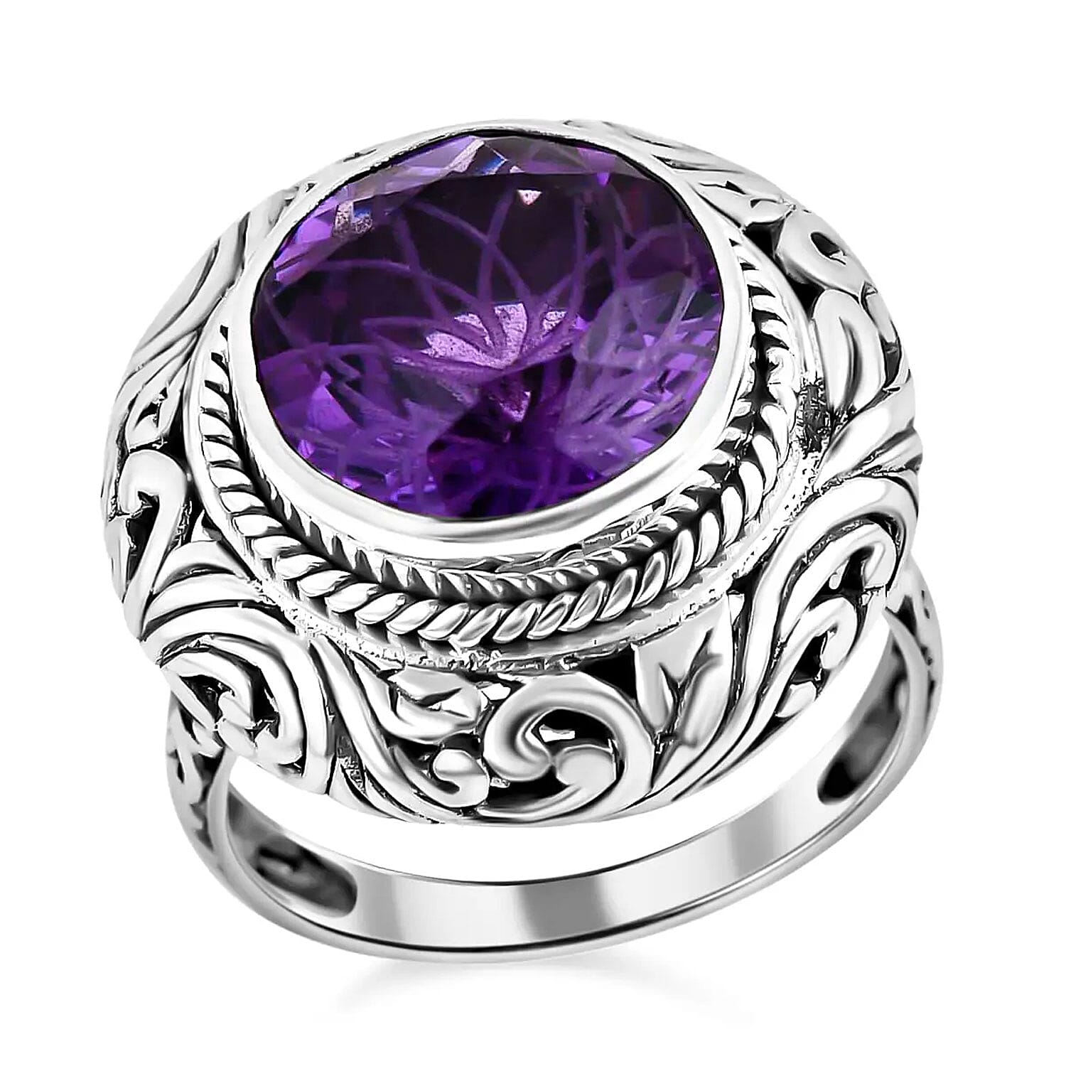 Doorbuster Bali Legacy African Amethyst Ring in Sterling Silver (Size 10.0) 5.75 ctw