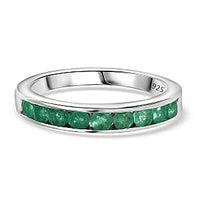 Kagem Zambian Emerald 0.86 ctw Band Ring in Rhodium Over Sterling Silver (Size 6.5)