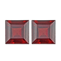 Mozambique Garnet Set of 2 (Sqr 7 mm) 3.61 ctw Loose gemstone