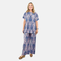Brown Geometric Print Short-Sleeve Top (31.1"x29.9'') and Flowy Wide-Leg Pants (41.3'')