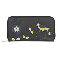 "UNION CODE -RFID Protected 100% Genuine Leather Applique Women's Wallet  THEME: Floral SIZE: 7.5(L)x4.5(W)x0.5(H) inches COLOR: Black"
