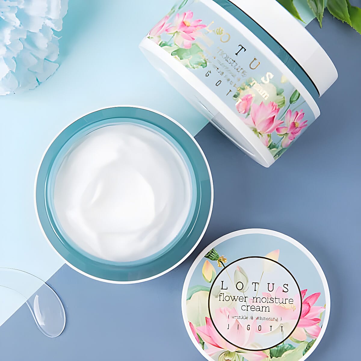 Jigott Lotus Flower Moisture Cream