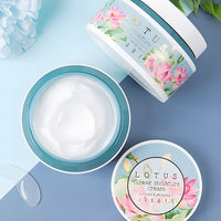 Jigott Lotus Flower Moisture Cream