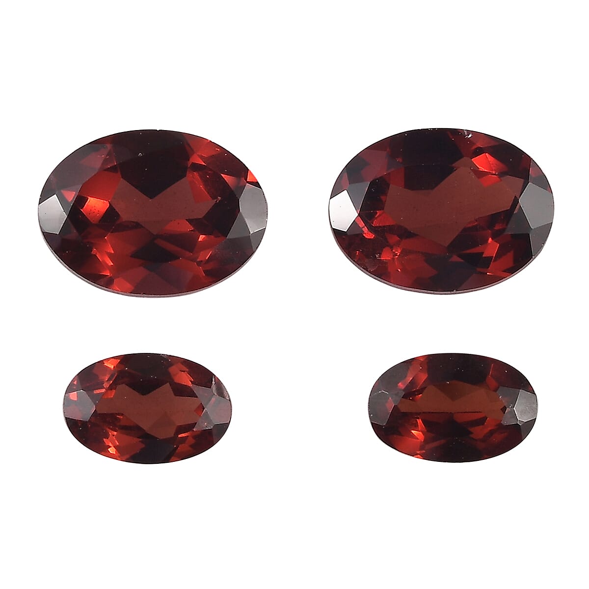 AA Mozambique Garnet Set of 4 (Ovl Mix Size) 3.32 ctw