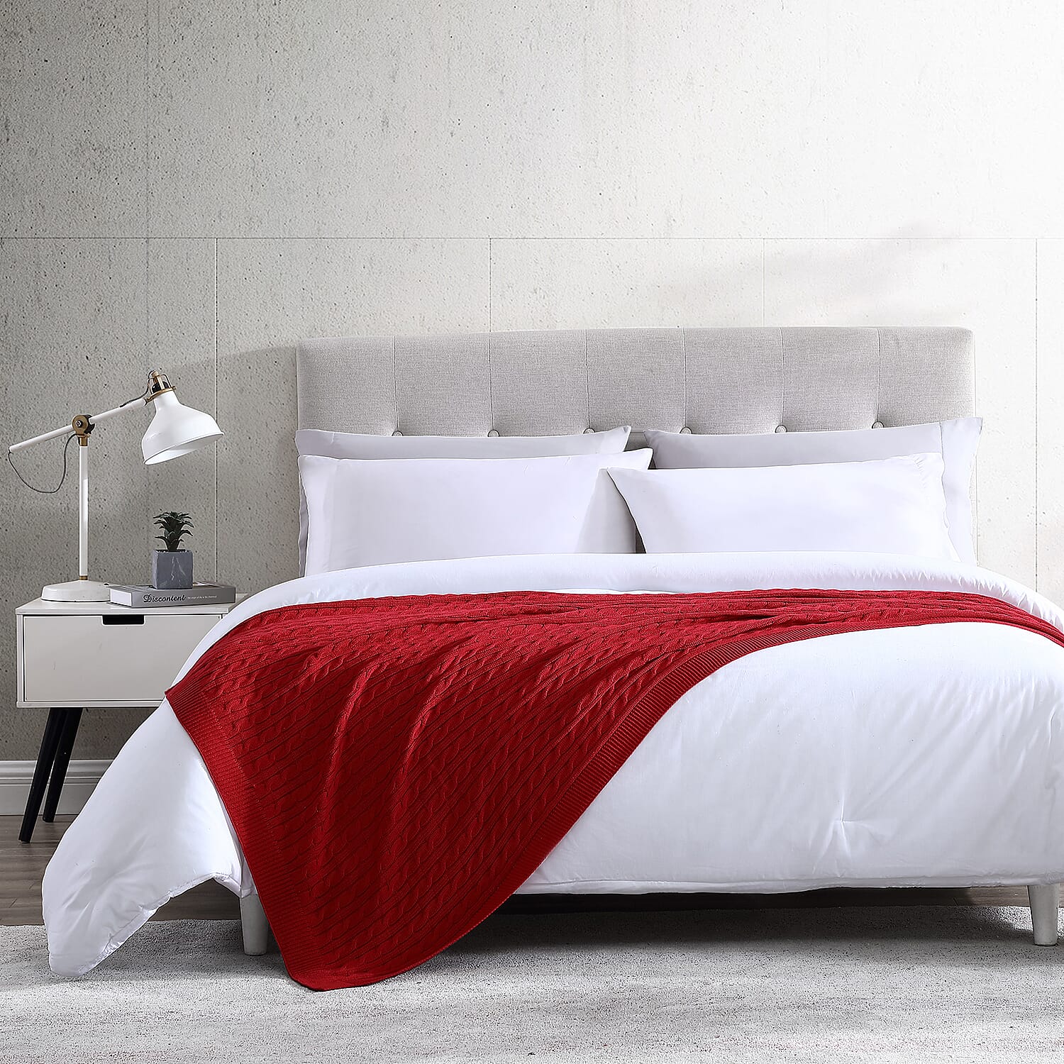 The Nesting Company Oak 100% Cotton Cable Knitted 50"x70" Throw - Red