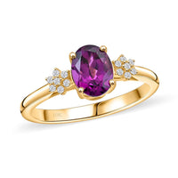 Luxoro 10K Yellow Gold AAA Radiant Ember Garnet, Diamond (G-H, I2) Ring (Size 10.0) 1.70 ctw