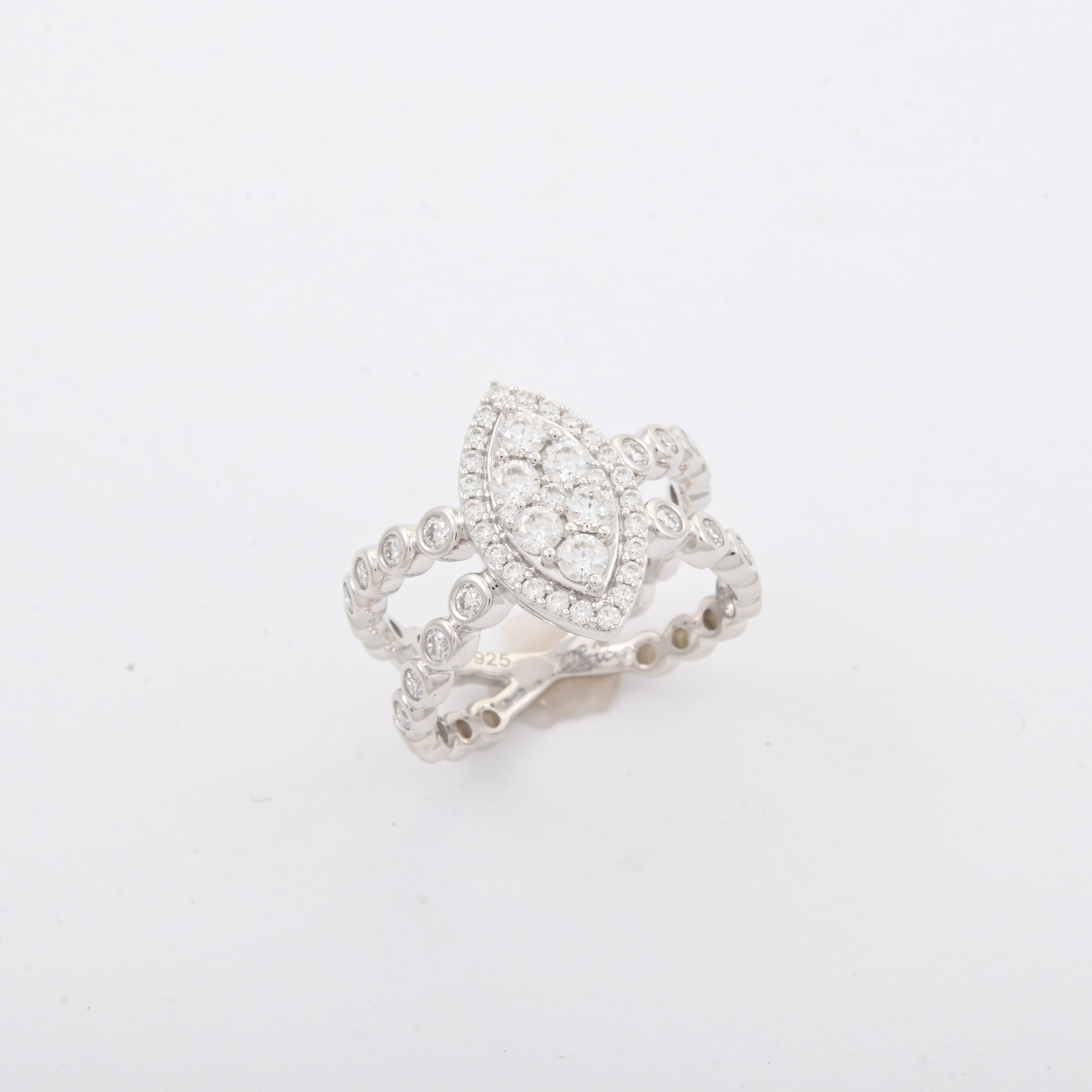 Clarte Sweetheart Marquise Collection Moissanite Ring in Sterling Silver (Size 10.0) 1.10 ctw