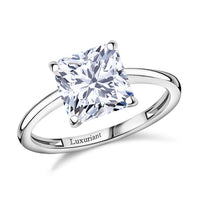 IGI Certified Luxuriant Lab Grown Diamond VS 5.00 ctw Ring in Platinum Over Sterling Silver (Size 8.0)