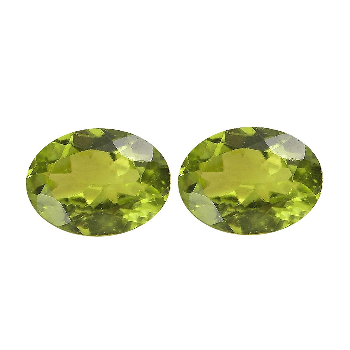 Hebei Peridot Set of 2 (Oval 8x6 mm) 2.42 ctw