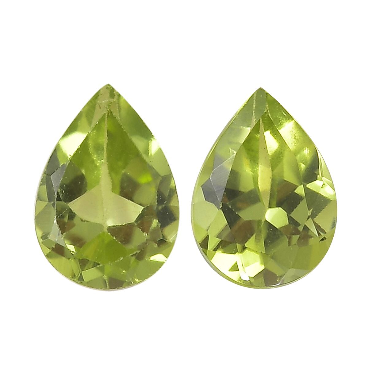 Hebei Peridot Set of 2 (Pear 7x5 mm) 1.31 ctw