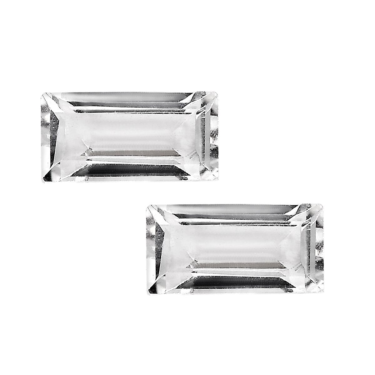 White Topaz Set of 2 (Bgt 6x3 mm) 0.94 ctw