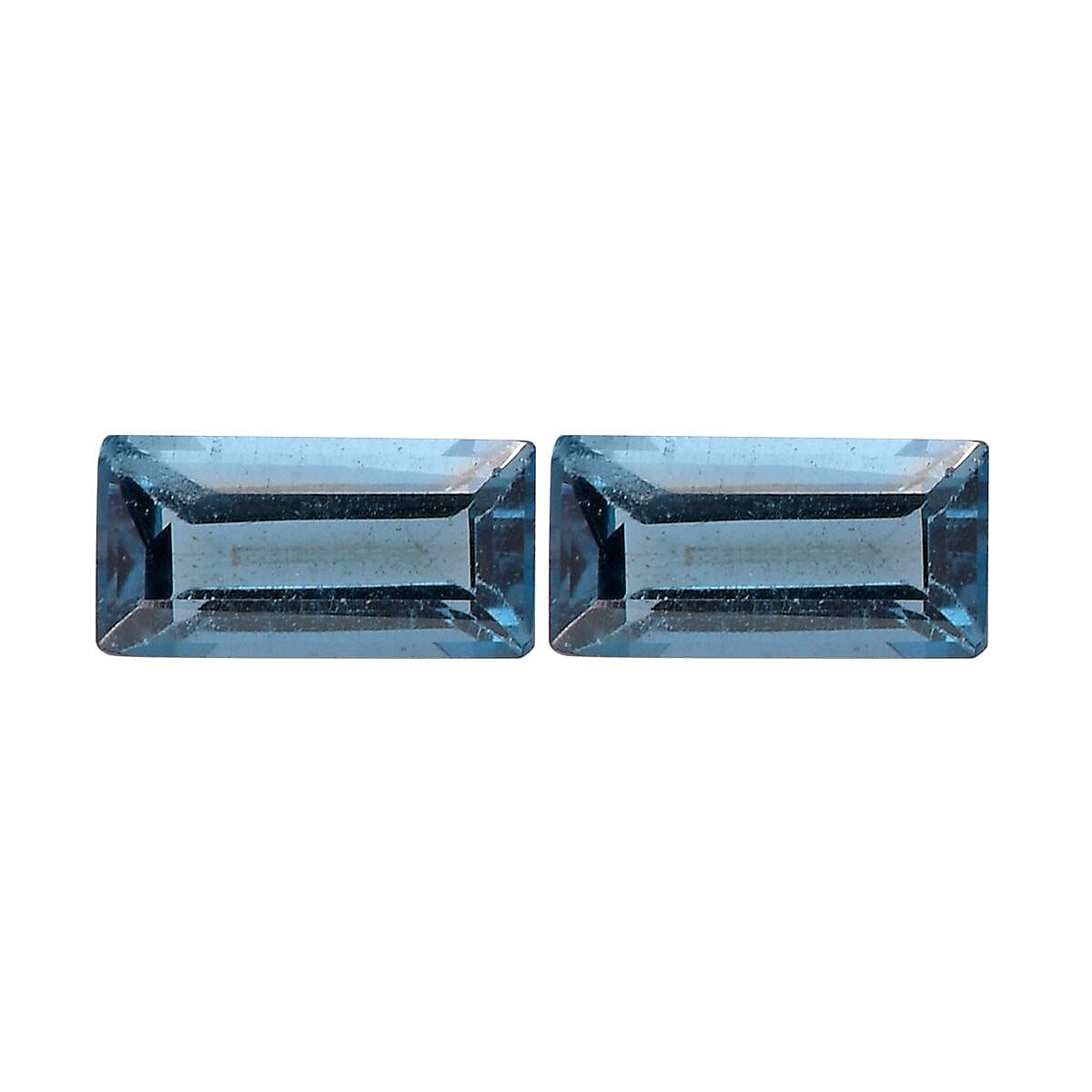 London Blue Topaz Set of 2 (Bgt 5x2.5 mm) 0.47 ctw