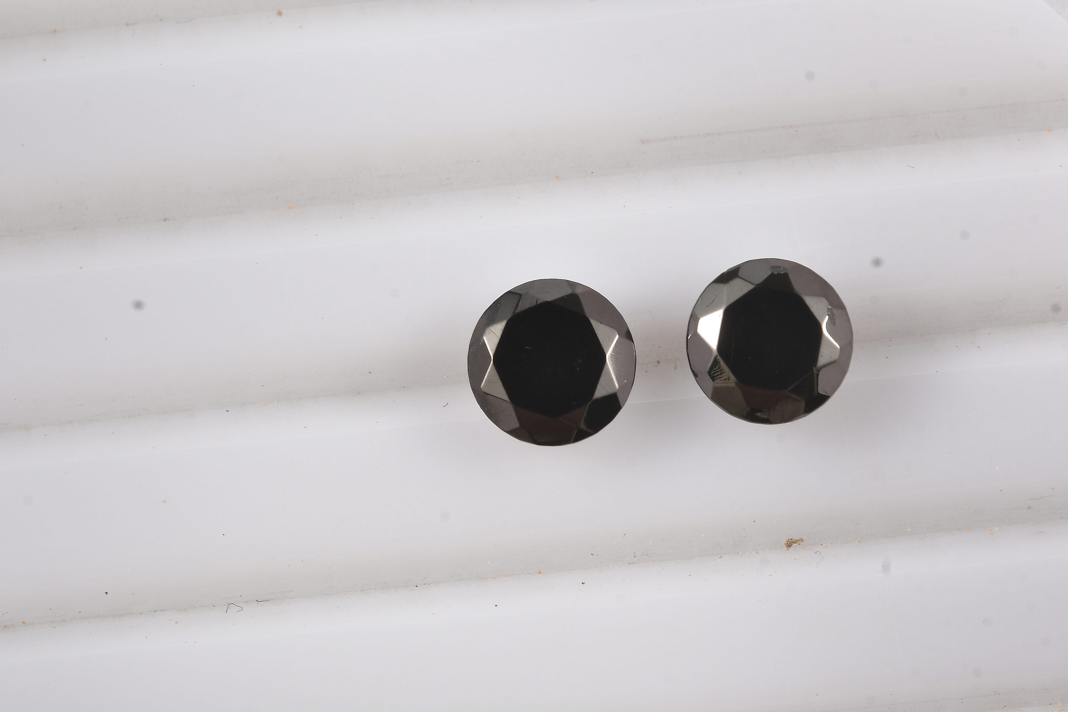 Set of 2 Elite Shungite (Rnd 7 mm) 1.47 ctw Loose Gemstone