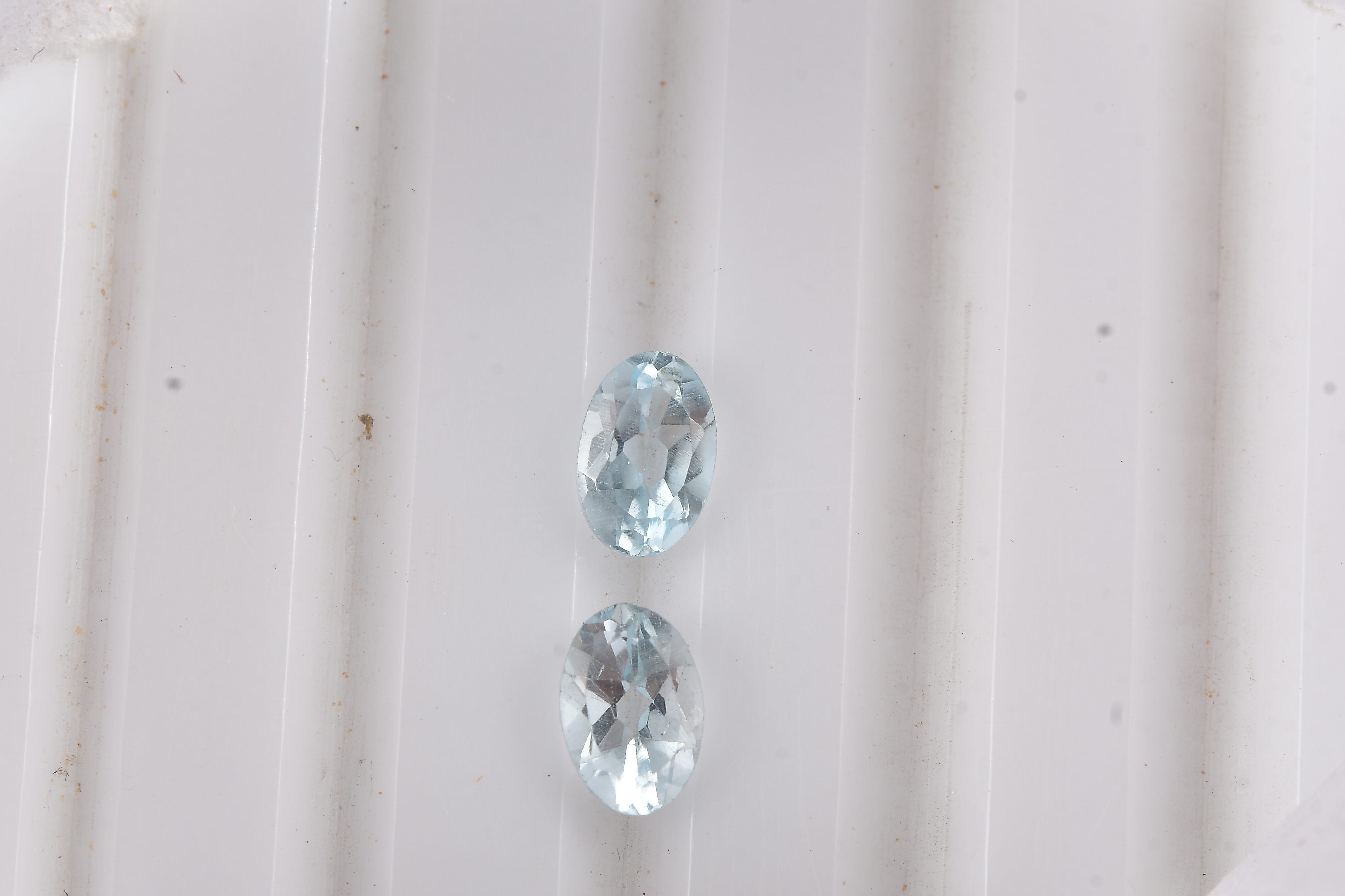 Skyblue Topaz Set of 2 (Ovl 6x4 mm) 1.07 ctw Loose Gemstone