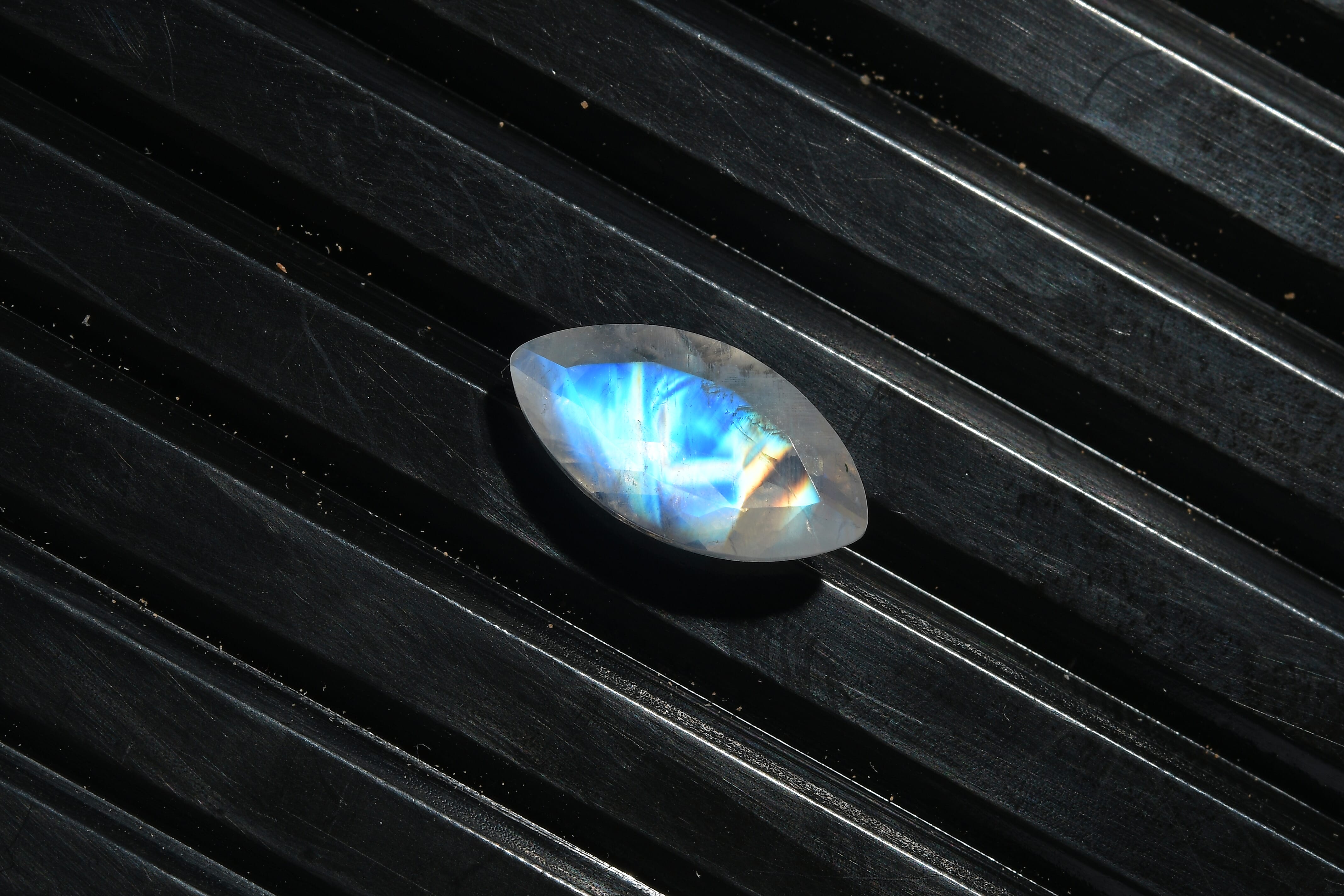 AA Rainbow Moonstone (Mrq 12x6 mm) 1.52 ctw Loose Gemstone