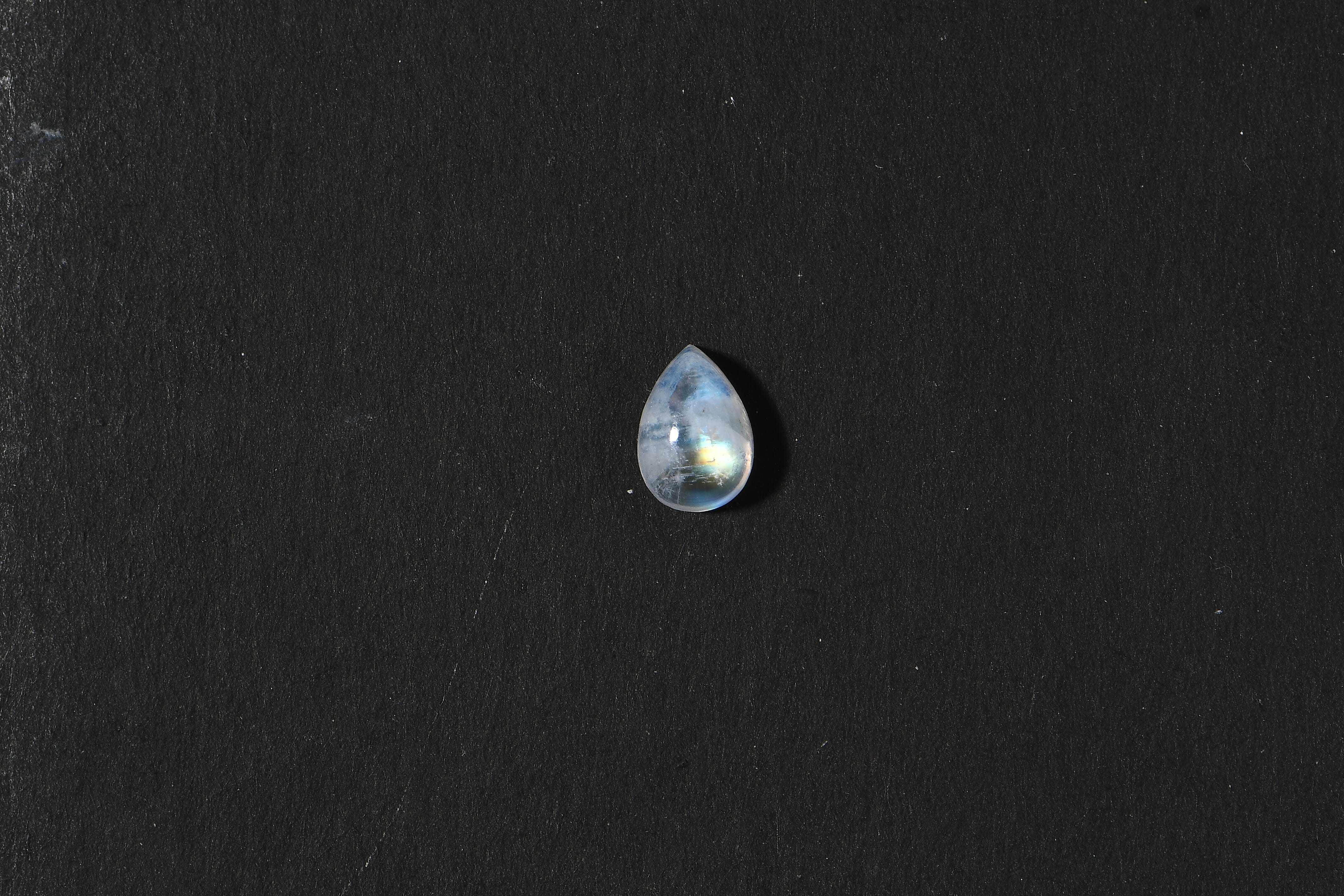Rainbow Moonstone (Pear 7x5 mm) 0.90 ctw Loose Gemstone