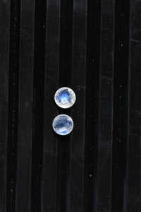 AA Rainbow Moonstone (Rnd 5 mm) 0.96 ctw Loose Gemstone