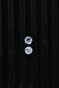 AA Rainbow Moonstone (Rnd 5 mm) 0.90 ctw Loose Gemstone