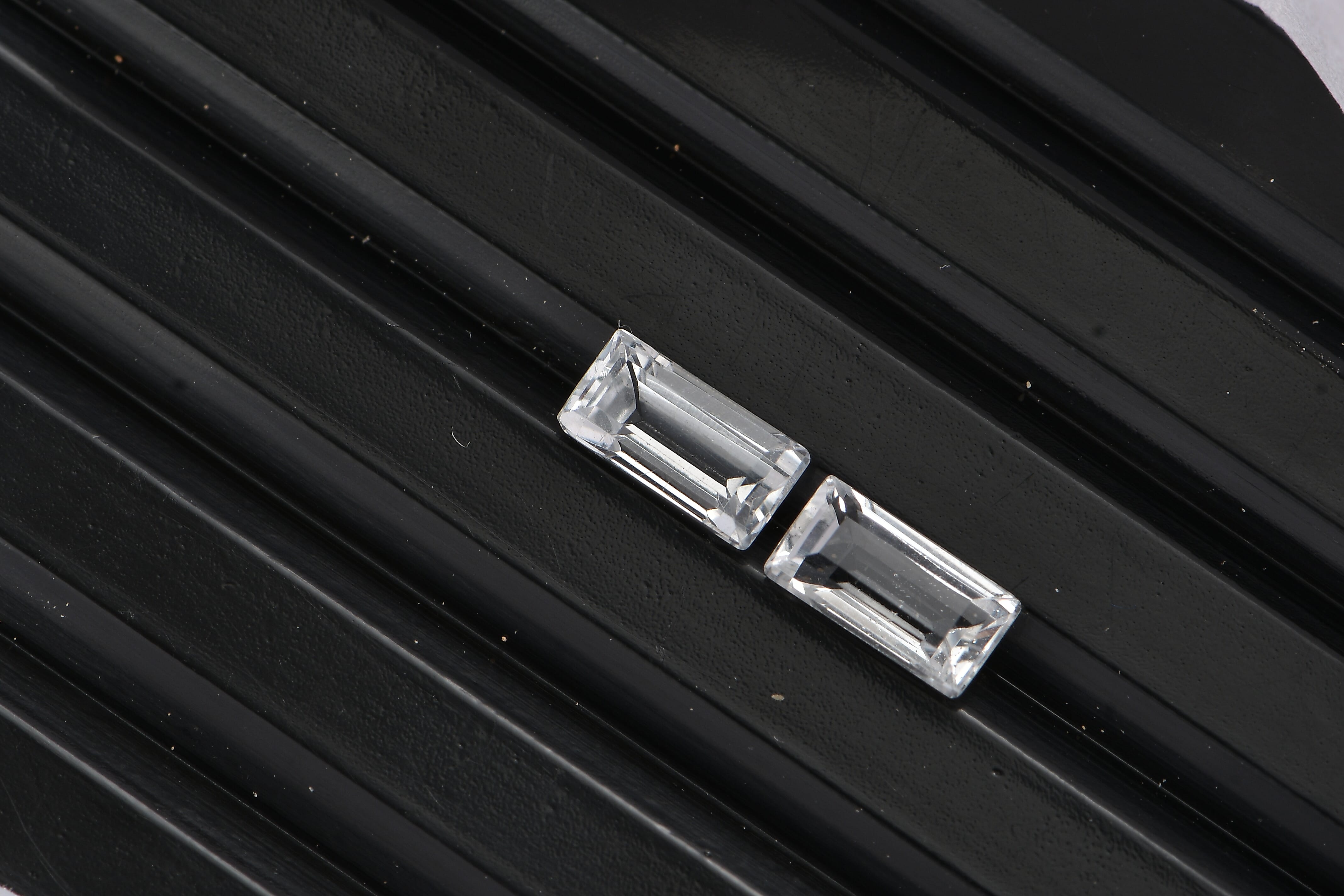 AA White Topaz Set of 2 (Bgt 6x3 mm) 0.94 ctw Loose Gemstone