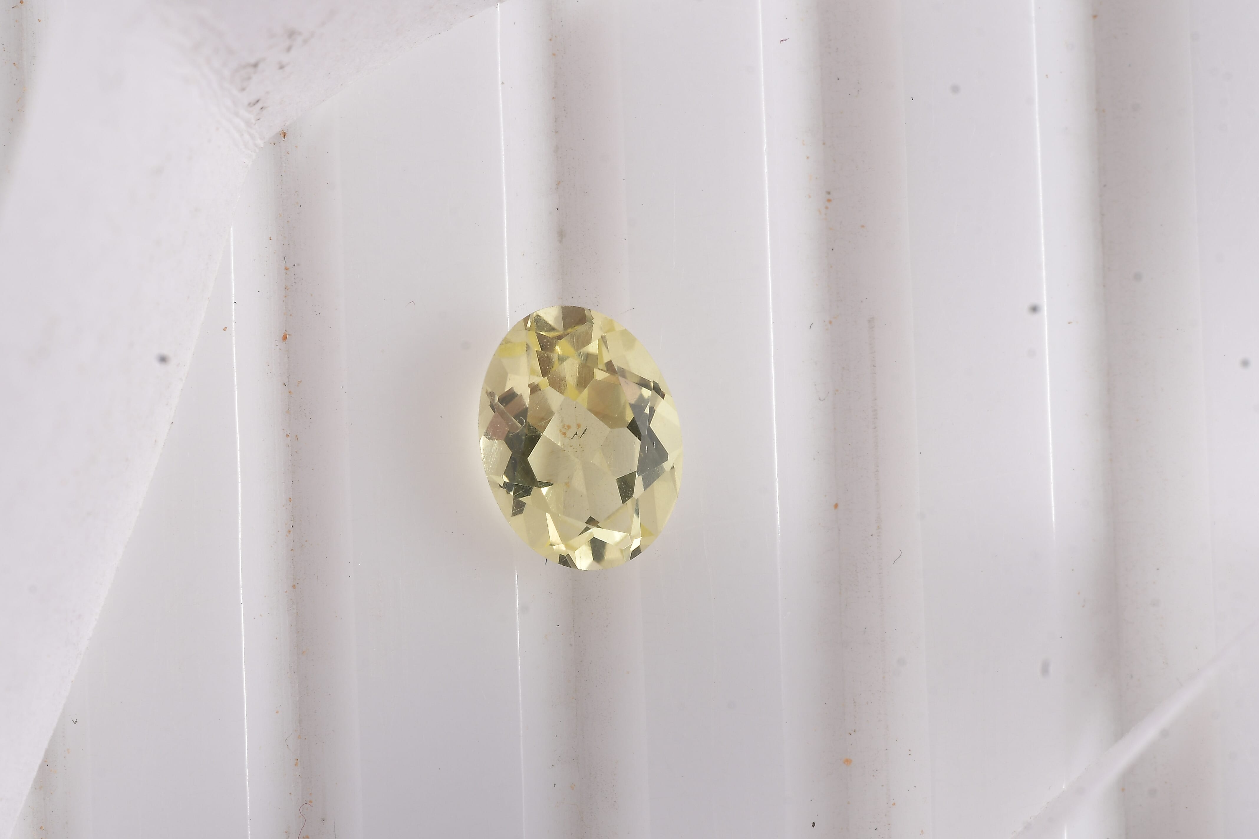 Green Gold Quartz (Ovl 8x6 mm) 1.02 ctw Loose Gemstone