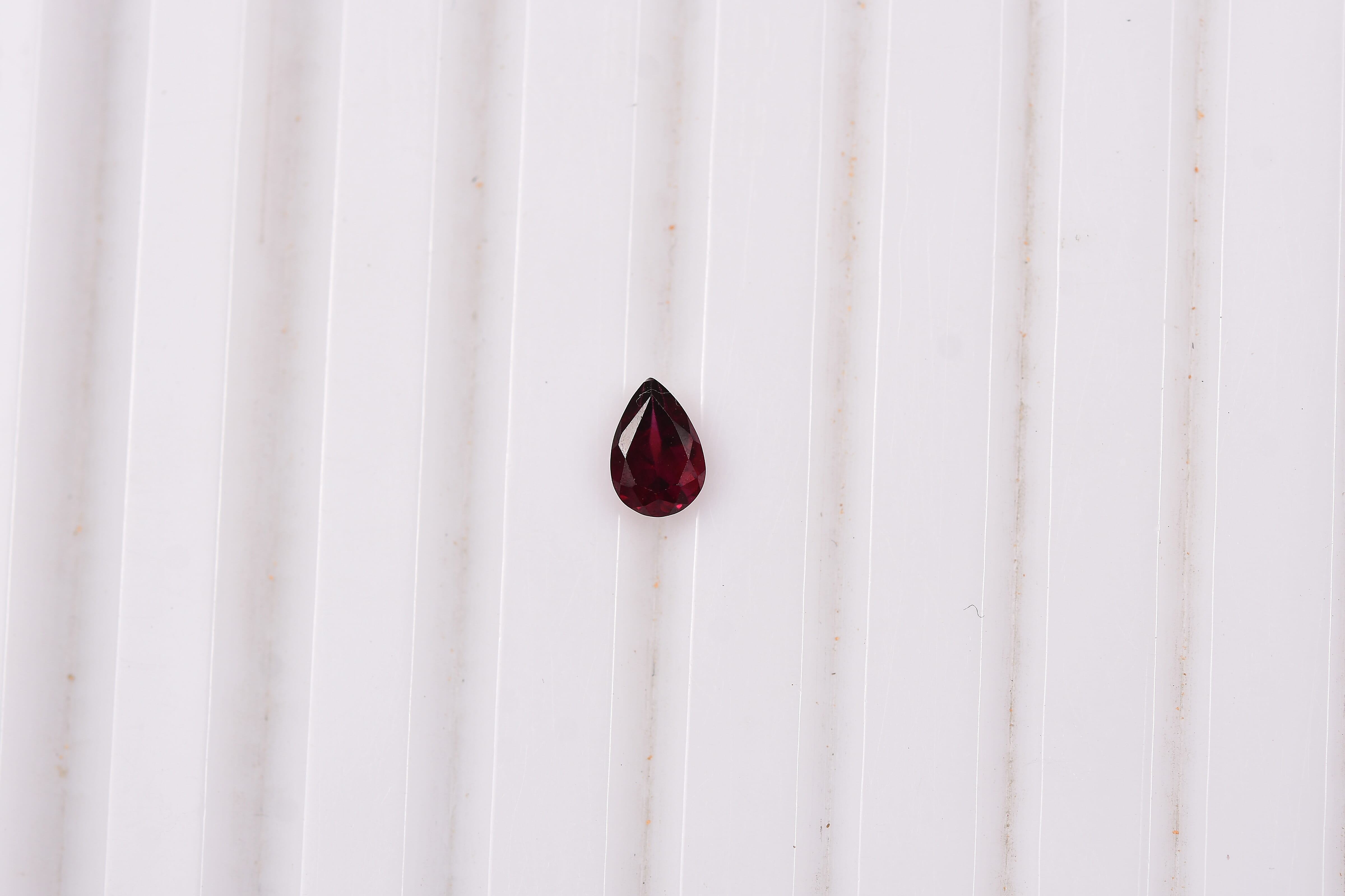 AAA Orissa Rhodolite Garnet (Pear 6x4 mm) 0.55 ctw Loose Gemstone