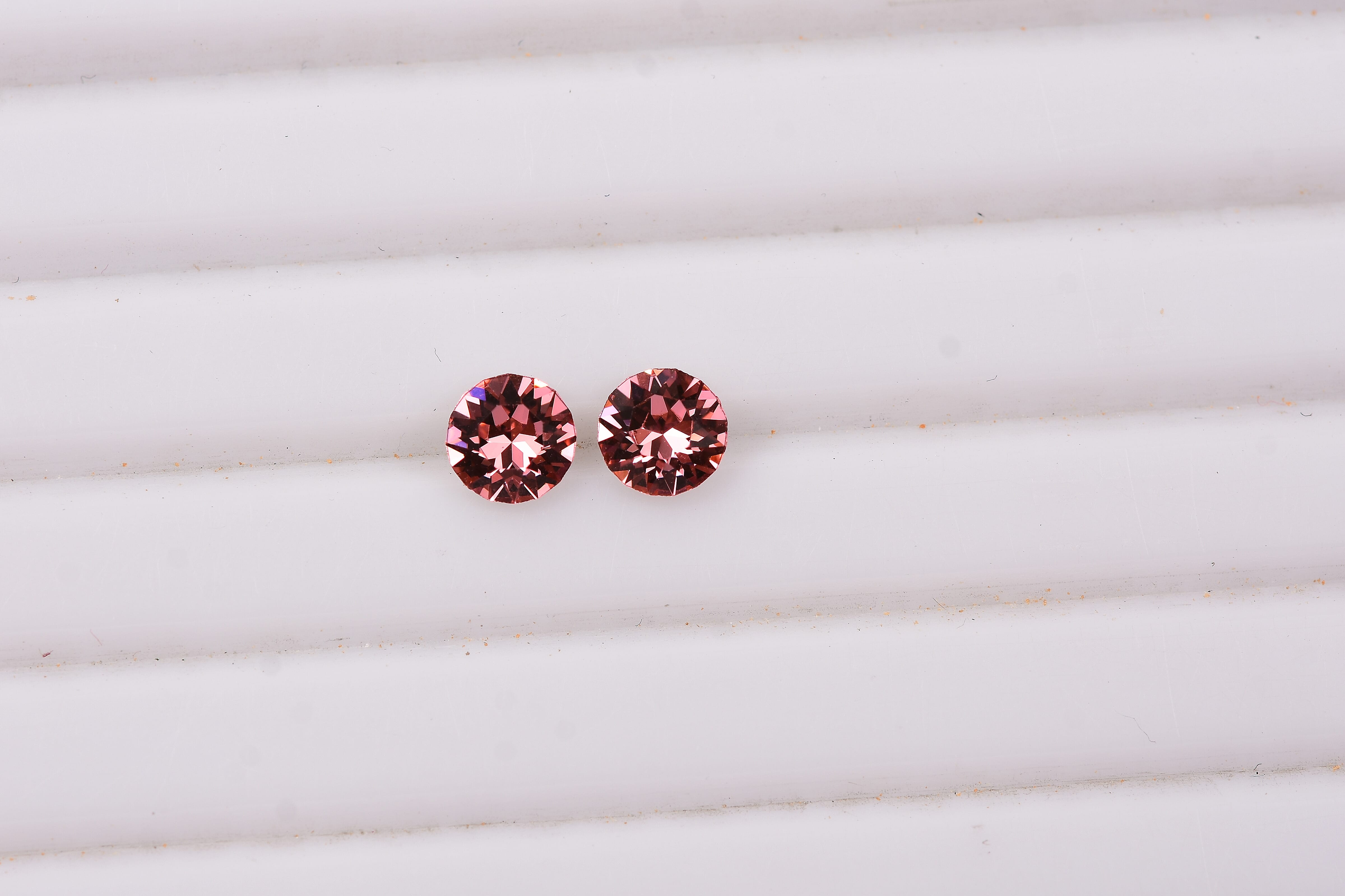 Rose Peach Crystal by Swarovski (Rnd 5.3 mm) 0.86 ctw Loose Gemstone