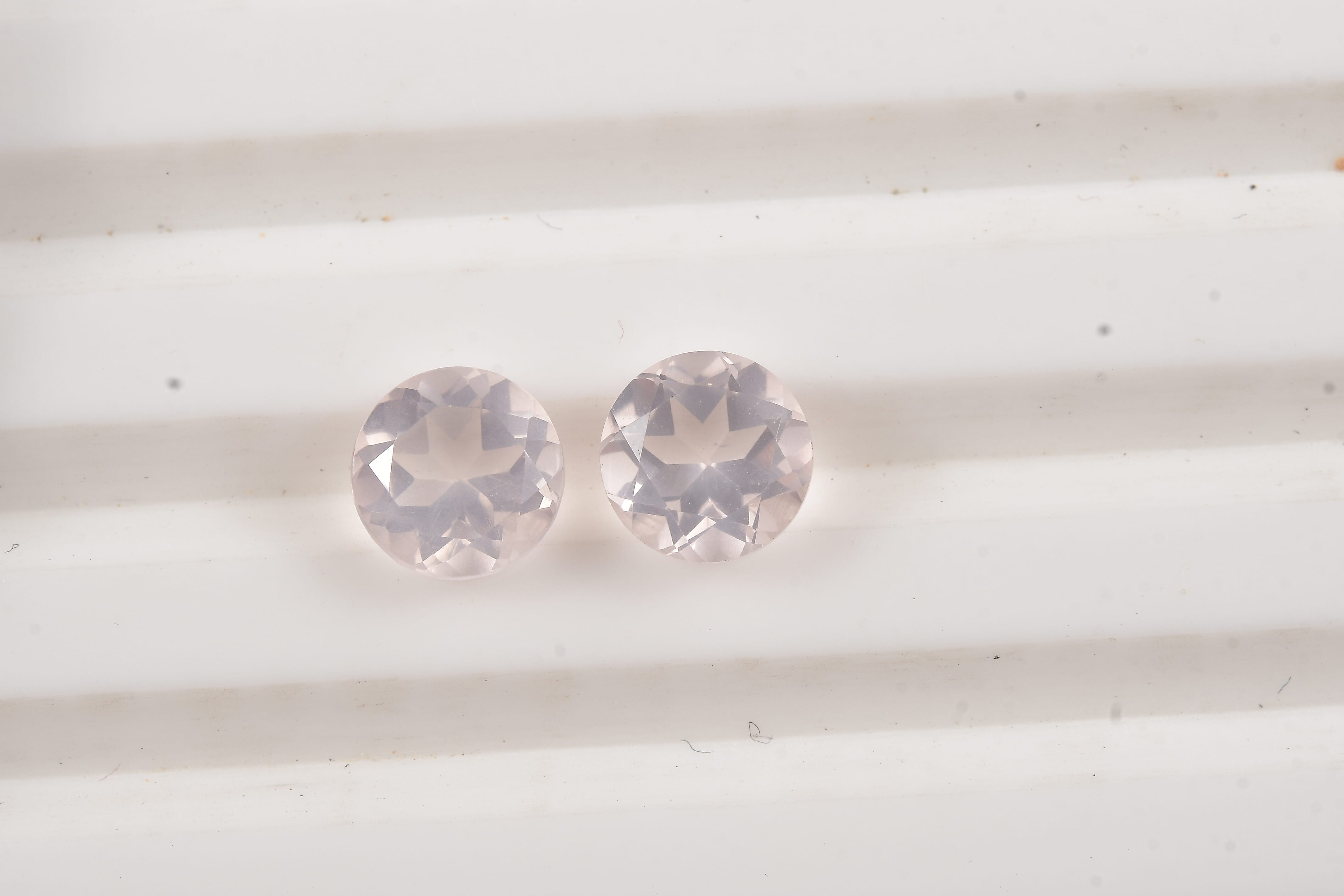 Galilea Rose Quartz (Rnd 6 mm) 1.51 ctw Loose Gemstone
