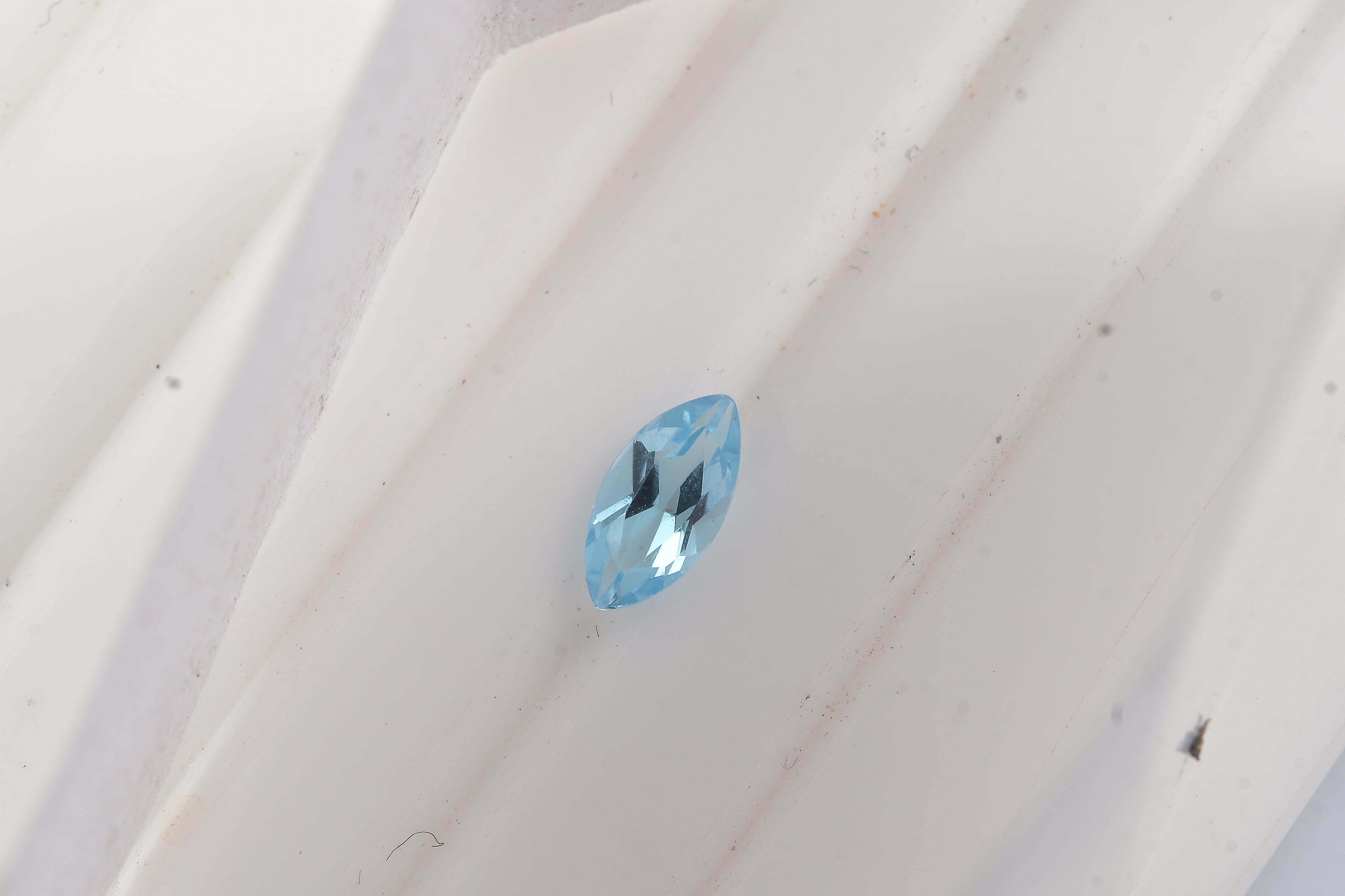 Swiss Blue Topaz (Mrq 6x3mm) Loose Gemstone 0.28 ctw Loose Gemstone